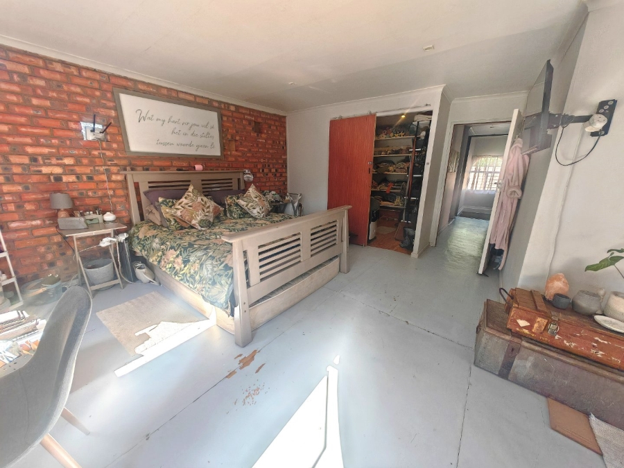 8 Bedroom Property for Sale in Fleurdal Free State